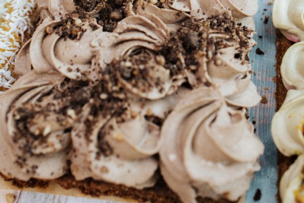 KETO MAZUREK NUTELLA Z CHRUPIACA PRALINA